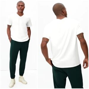 NWOT Everlane Uniform Mens Size XXL White V-Neck Organic Cotton Short Sleeve Tee